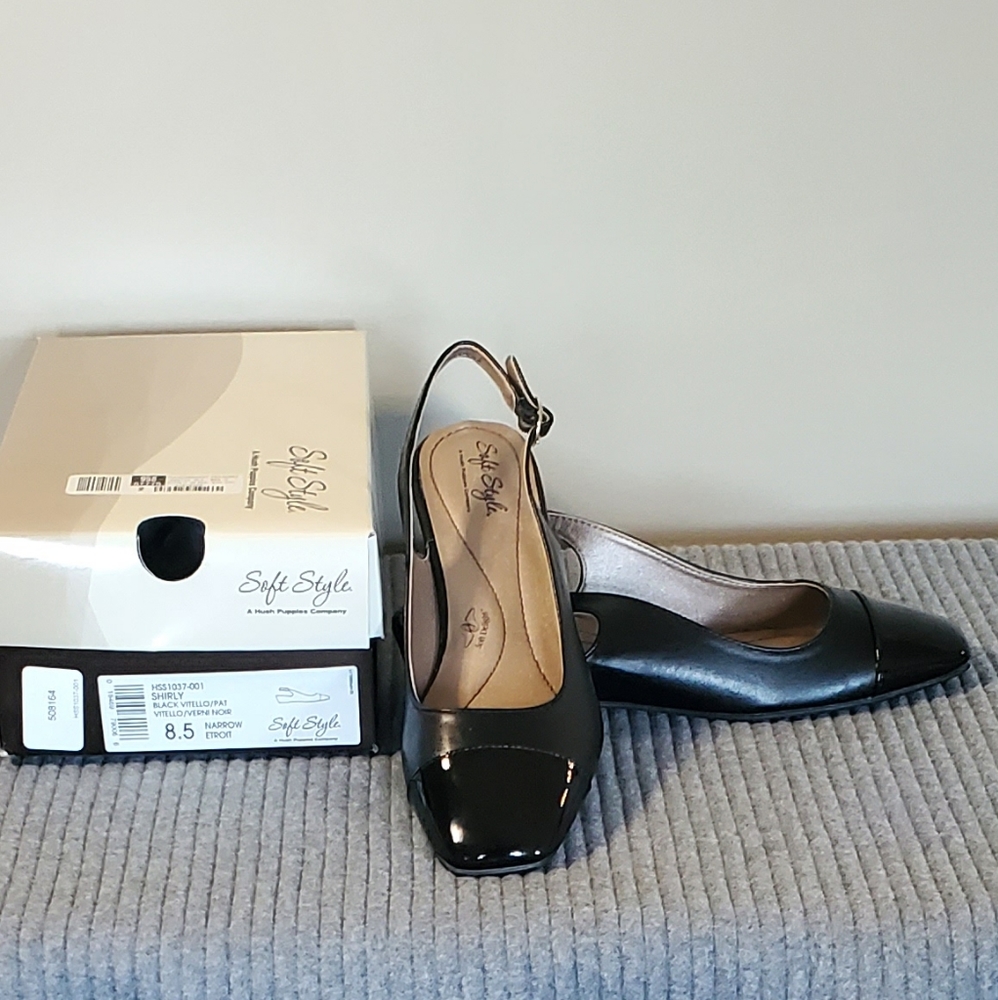 New Soft Style black slingback heels 8.5 narrow NWOT
